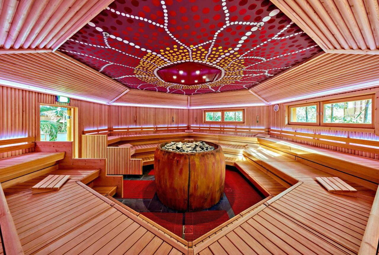 Tropical Islands Campingplatz Краусник Екстериор снимка